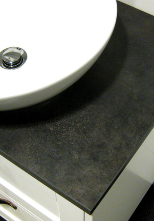 Eden Bordplade 1210X465 Mørkegråt Stenmønstret