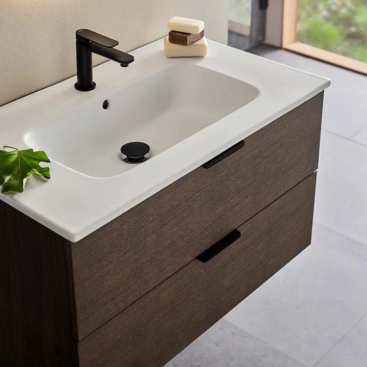 Badeværelsesmøbler Hafa Go mørk eg