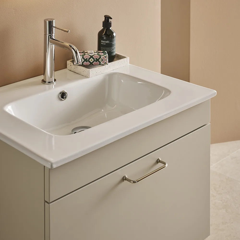 Håndvask med stor skål