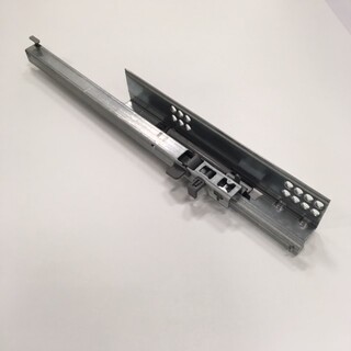 East Vaskeskab 600/900/1200 (Øvre) Skinne Højre 2012